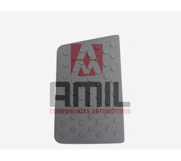 PISANTE PLÁSTICO MENOR DO ESTRIBO LD PARA FORD CARGO 2001/2010